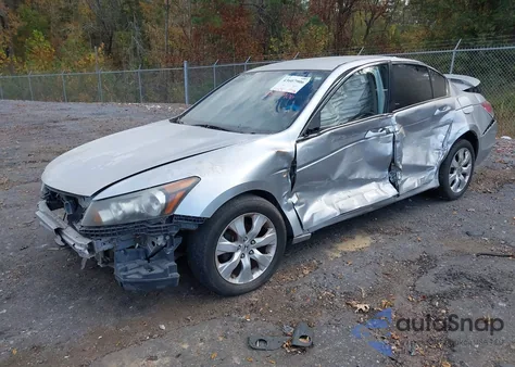 2010 Honda Accord 2.4 Lx z USA, uszkodzony, nr VIN 1HGCP2F37AA100180